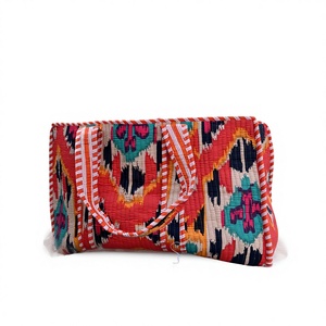 กระเป๋าถือสะพายไหล่ผ้าฝ้ายทำมือสไตล์ชาติพันธุ์สำหรับผู้หญิง กระเป๋าโท้ทแบบอินเดียลายควิลท์ กระเป๋าโท้ทแฟชั่นสำหรับซื้อของชำ - Product Image 1