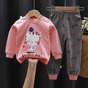 Ensemble de survêtement printemps pour filles, en coton respirant, sweat-shirt et pantalon de jogging à col rond, motif dessin animé, haute qualité, vente en gros - Product Image 1