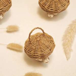 Panier décoratif pour enfants en rotin naturel, fait main, en forme de gland, pour ranger les jouets - Product Image 4