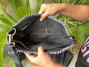 Cheveux personnalisés sur des sacs à bandoulière à franges en cuir suédé métallique vente chaude en cuir véritable moyen Concho sacs à bandoulière - Product Image 6
