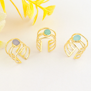Bague en or plaqué 18 carats avec pierre précieuse Sugar Durzy, quatre couches, minimaliste, tendance, bijou de mode, forme ovale, cadeau pour elle - Product Image 6