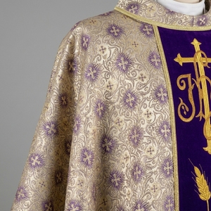 เสื้อคลุมสำหรับโบสถ์ทำจากผ้ากำมะหยี่สีม่วง - Product Image 4