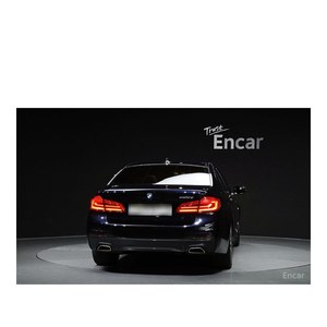 BMW Serie 5 520d M Sport 2017, Volante a la Izquierda, Euro V, Diésel, Caja de Cambios Automática, Asientos de Cuero, Cámara Trasera, 88,811 km - Product Image 4