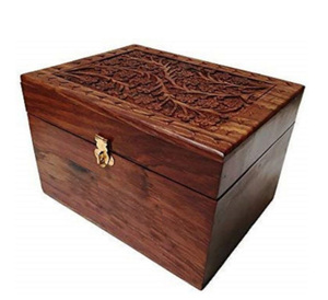 Produits les plus vendus Offre Spéciale Urnes de crémation en bois à mémoire personnalisée de la meilleure qualité Urne pour animaux de compagnie en bois à mains gravées - Product Image 6