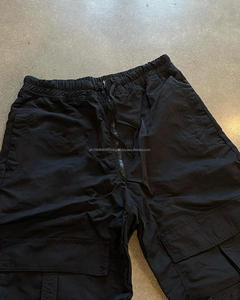 Ropa de calle, pantalones de talla grande para hombre, pantalones cargo negros con bolsillo holgado de pierna ancha en blanco personalizados - Product Image 2