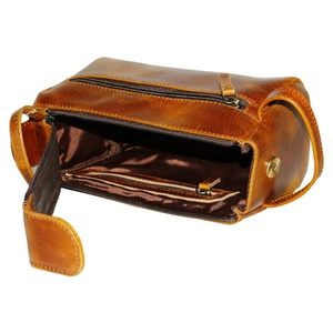 Kit de Dopp de cuero con bolsa de aseo con placa inicial personalizada, lavado de viaje personalizado para él, cosméticos para hombres, TYG-0076BB - Product Image 4