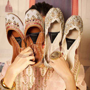 New Arrival Best Selling Women <b>Khussa</b> Durable Raw Silk Anti-Slippery Printed Fashion Design High Quality Footwear - Product Image 5