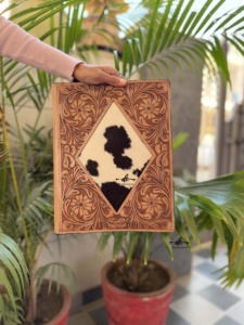 New Arrival Cowhide Hand Tooled Leather Business Portfolio Binder Manufacture Document File <b>Folder</b> With Card Holder - Product Image 2