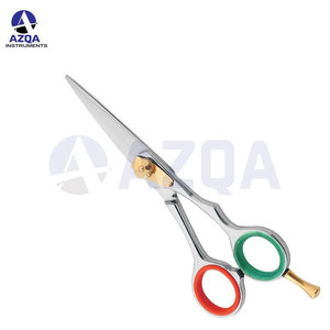 Ciseaux de coiffure professionnels en acier inoxydable avec anneaux en silicone vert, vis de tension dorée et poignée ergonomique - Product Image 4