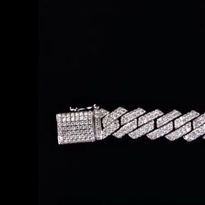 Pulsera de Moissanita Helada Color Plata, Brazalete de Eslabones Cubanos con Micro Pavé, Joyería con Aspecto de Diamante, Regalo - Product Image 4