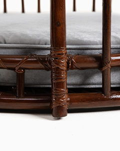 Canapé pour animaux de compagnie en rotin brun foncé, lit rond pour chien en osier, chaise longue pour chat avec coussin moelleux, meubles pour animaux faits à la main pour le salon et la maison - Product Image 4