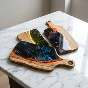 Planche de service ronde artisanale en résine et bois d'acacia, motif vague turquoise, plateau à charcuterie circulaire en époxy, ensemble de plateaux à fromage - Product Image 1
