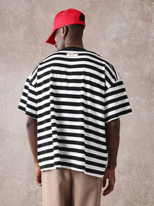 T-shirt en coton streetwear à rayures bicolores pour homme, coupe décontractée, manches courtes, jersey, couleur personnalisée, style oversize, mode décontractée, vente en gros - Product Image 5