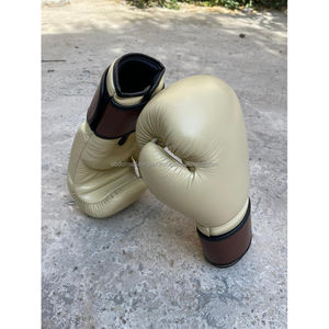 Gran oferta, precio barato, guantes de boxeo de cuero PU personalizados para entrenamiento, guantes de boxeo profesionales, etiqueta privada hecha por Pakistán - Product Image 5