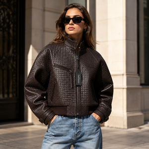 Chaqueta Bomber Unisex de PU con Cuello Alto, Patrón Repujado, Cierre de Cremallera, Estilo Moto, para Otoño - Product Image 4