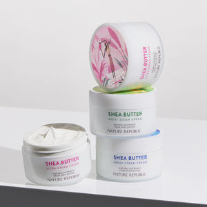 Crème hydratante au beurre de karité Nature Republic en emballage pratique en flacon - Product Image 1