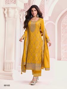 Qunoot Closet Colección de invierno Indian Salwar Kameez Set Pure Viscose Jacquard Top Santoon Bottom Chinon Silk Dupatta - Product Image 4