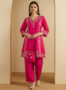 Conjunto de Kurti y Palazzo de Seda para Mujer KV - Product Image 1