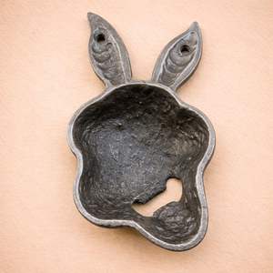 Abridor de Botellas de Hierro Fundido con Cabeza de Conejo, Diseño Animal Vintage, Agarre Fuerte, Fácil Extracción de Tapas, Decoración Rústica para Bar - Product Image 2