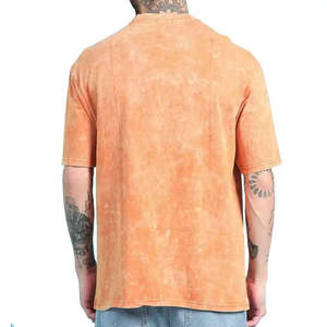 Camiseta con efecto acid wash al por mayor, con logo personalizado, estilo streetwear desgastado para hombre, camiseta oversize con efecto acid wash para hombre al por mayor - Product Image 3
