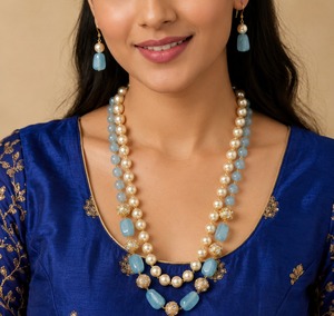 Collar de Perlas Blancas de Dos Capas Chapado en Oro de Lujo con Piedras Preciosas Azul Cielo, Joyería de Boda Hecha a Mano para Mujer - Product Image 3