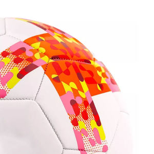 Ballon de football officiel de haute qualité taille 3, durable, pour l'entraînement des jeunes et des adultes, sports d'équipe et matchs en intérieur/extérieur - Product Image 2