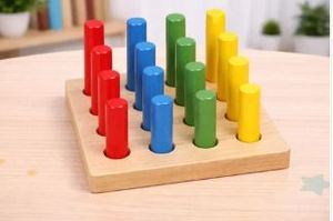 Juguete de Rompecabezas de Madera Montessori con Clavijas Redondas para Combinar Colores, para Actividades Educativas Infantiles, a Precio de Mayoreo - Product Image 4