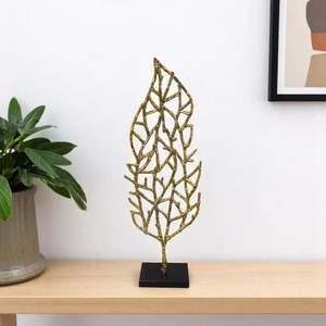 Sculpture de feuille artisanale, décoration artistique de table, décoration contemporaine pour salon, 22x13 pouces - Product Image 1