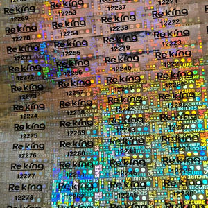 สติกเกอร์ PET โฮโลแกรมกันน้ำ เป็นมิตรกับสิ่งแวดล้อม ป้องกันการปลอมแปลง ทนทาน มีบาร์โค้ด ติดแน่น สำหรับบรรจุภัณฑ์ - Product Image 1