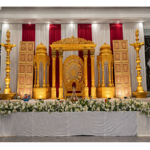 Décoration de scène de mariage pour la cérémonie Poruwa des Tamiliens, décoration de scène de réception de mariage tamiliens, décoration de scène dorée pour mariage sri-lankais, États-Unis - Product Image 1