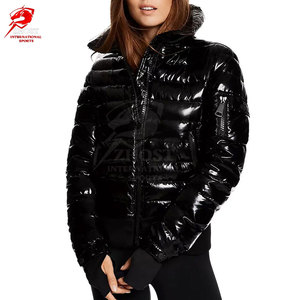 Vestes matelassées polyvalentes pour femmes en deux pièces pour les sports à fort impact, haut à capuche coupe-vent, combinaison athlétique rembourrée - Product Image 5