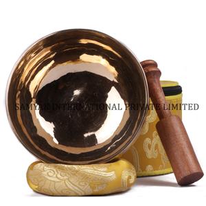 Bol chantant tibétain de taille moyenne en bronze poli Bol de yoga et de méditation pour thérapie sonore religieuse en métal - Product Image 3