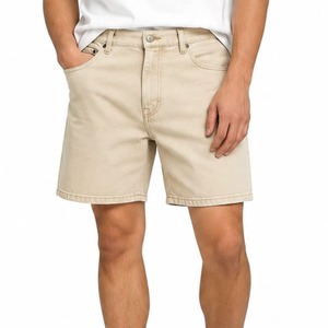Shorts en jean pour hommes, taille haute, coupe droite, décontractés, en coton, pour l'été, avec poches, délavage classique, denim marron - Product Image 1