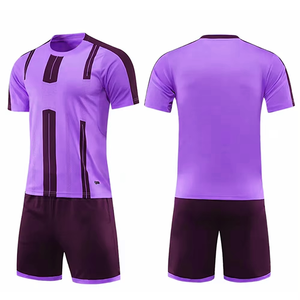 Maillot de sport d'été personnalisé pour hommes, respirant, en polyester, col en V, uniforme de football complet, kits de football d'été OEM pour logo personnalisé - Product Image 5