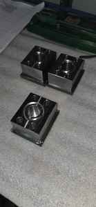 Bloque Mecanizado CNC Personalizado con Orificio de Precisión, Componente Industrial para Matrices y Moldes, Tolerancia de 0.01 mm, Superficie Pulida - Product Image 4