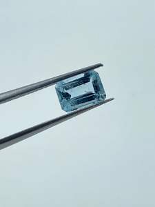 Piedra de Aguamarina Natural de Alta Calidad, Gema Suelta de 1.14 Quilates para la Fabricación de Joyas - Product Image 4