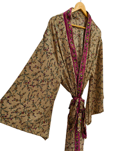 Robe longue kimono en soie Bridel, patchwork, pour couvrir le bikini, vêtement de nuit, kimono en sari indien vintage recyclé fait main - Product Image 6