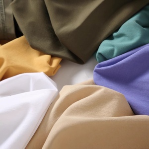 T-shirt à manches courtes pour homme, 100% coton biologique, couleur unie, col rond, coupe classique, tissu tricoté décontracté, disponible en plusieurs couleurs - Product Image 4