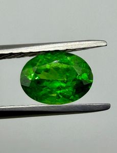 Pierre précieuse naturelle de tsavorite grenat, taille ovale, vert éclatant, pierre de collection pour bijoux - Product Image 3