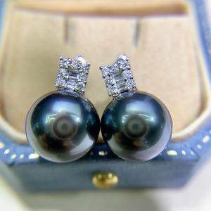 Boucles d'oreilles en or thé ultra-résistantes de 9-10 mm, légèrement défectueuses, texture or riche, complétées par des boucles d'oreilles en perles d'or épais 18 carats offertes - Product Image 1