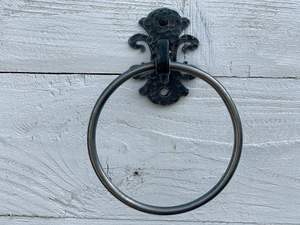 Modern Wall Mounted Metal Towel Ring For <b>Bathroom</b> <b>Accessories</b> With Durable Construction And Sleek Decorative Finish - Product Image 4