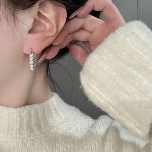 Pendientes de Lujo de Alta Gama con Microincrustaciones de Circonia, Perlas Naturales de Agua Dulce para Mujer, Multifunción - Product Image 4