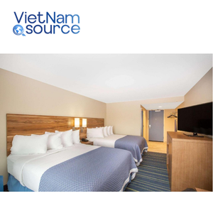 Ensemble complet de meubles pour chambre d'hôtel en bois offert par le fabricant pour les projets Days Inn Outdoor Hotel Villa CaseGoods - Product Image 3