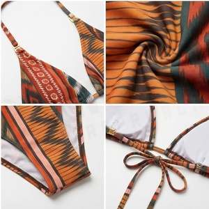 Ensemble bikini 2 pièces pour femme à imprimé géométrique, haut dos nu et bas à nouer sur les côtés, maillot de bain extensible - Product Image 4