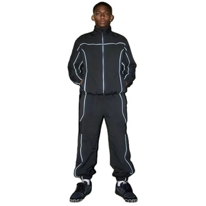 เสื้อแจ็คเก็ตแทรคสูทสตรีทแวร์คุณภาพสูง แห้งเร็ว ซิปเต็มตัว ผ้าโพลีเอสเตอร์ เสื้อแจ็คเก็ตกันลมผู้ชายแบบสั่งทำ - Product Image 1