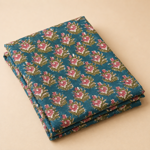 Tela de Algodón Estampada a Mano con Diseño Floral Buta en Rosa y Verde Azulado, Suave y Transpirable, para Confección de Kurta y Decoración del Hogar - Product Image 3