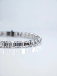 Pulsera de Diamantes de Corte Esmeralda en Plata 925, Clásica para Mujer, Certificada por IGI, Color D, Diamantes Cultivados en Laboratorio - Product Image 1