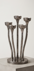 Candelabro de Lujo de Cinco Brazos de Aluminio Plateado Impermeable, Centro de Mesa con Textura Fundida, para Navidad y San Valentín, Venta al por Mayor - Product Image 3