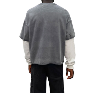 Camiseta Oversize Gris de Manga Corta para Hombre con Estampado de Corona de Espinas y Contraste Blanco, Estilo Urbano con Capa de Manga Larga, Jersey de Cuello Redondo - Product Image 4