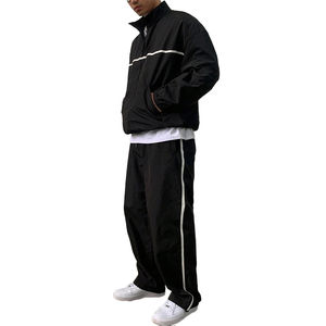 ชุดวอร์มกันลมมีฮู้ดสำหรับผู้ชายคุณภาพสูง ชุดลำลองสำหรับฤดูหนาว  รับสกรีนโลโก้ ชุดกีฬา โพลีเอสเตอร์/คอตตอน ระบายอากาศได้ดี - Product Image 2